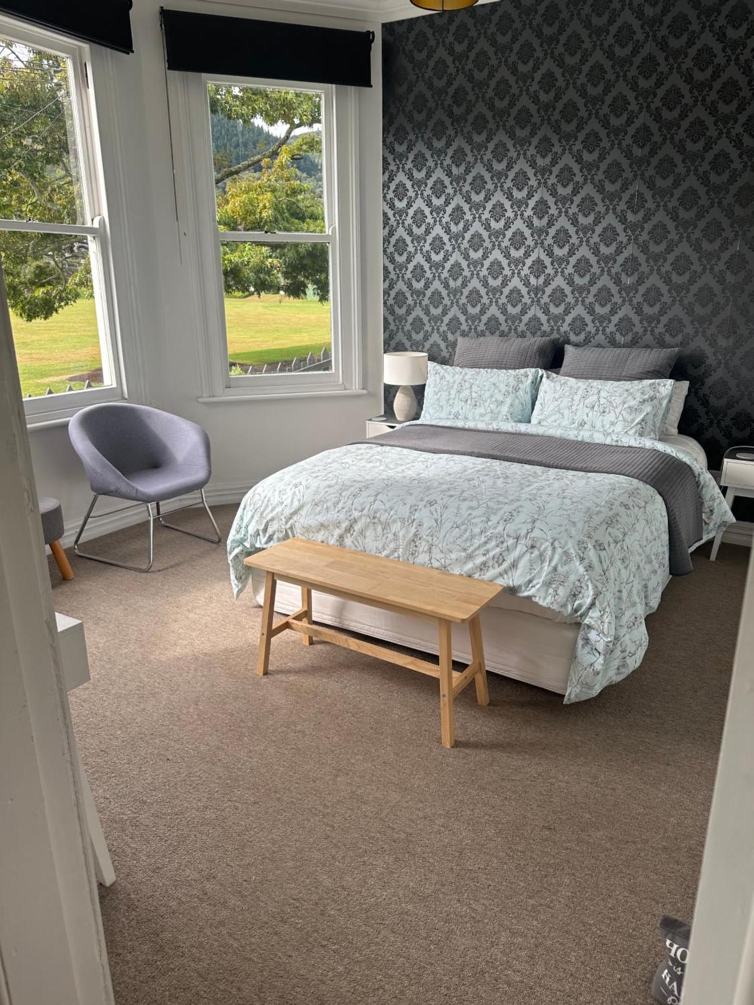 Renwick In The City Nelson, 10Min Walk To City Centre, Full Kitchen, Fast Fibre Wifi, Drive 13Min To Airport, 5Min To Hospital, Quiet Street, Dog Friendly Exterior photo